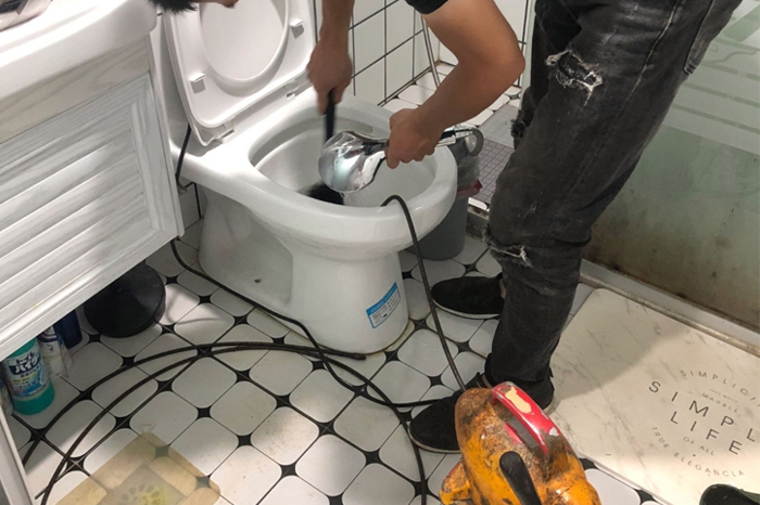 玉州疏通下水道